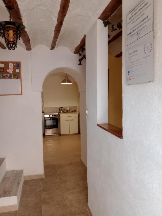 Casa En La Plaza, Hinojares - Ideal For Exploring The Area Exterior photo
