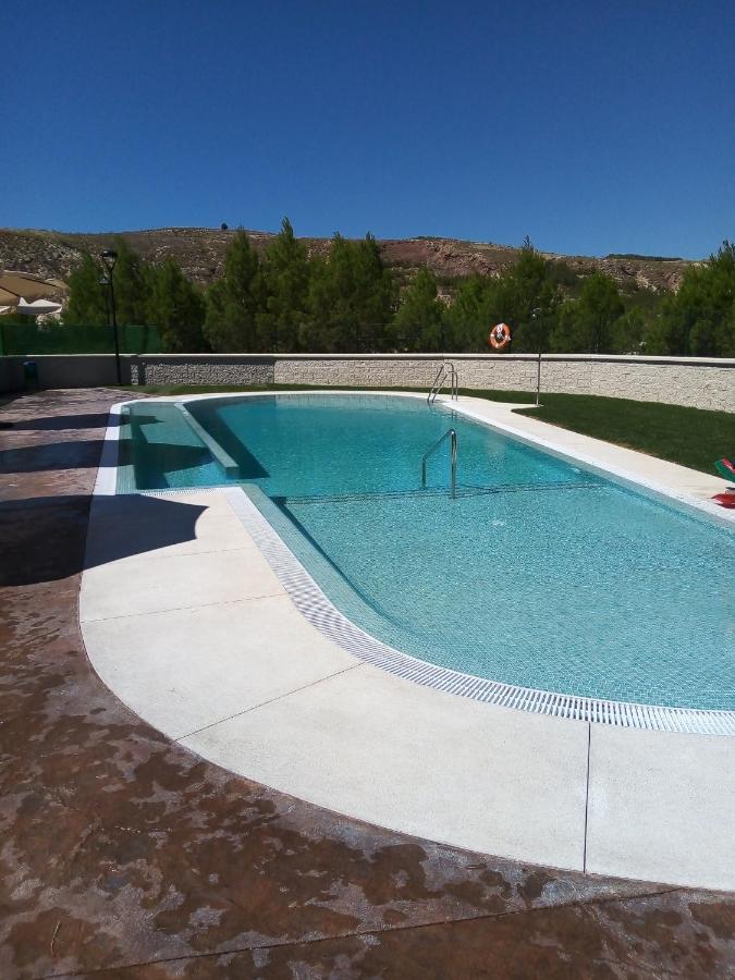 Casa En La Plaza, Hinojares - Ideal For Exploring The Area Exterior photo
